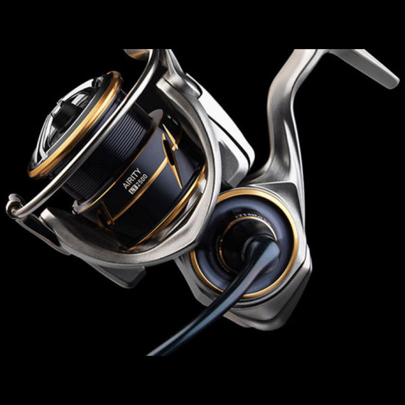 Daiwa Airity LT 2500 D Spinning Rolle 2