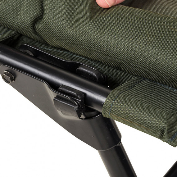 Level Chair Defender JRC 4