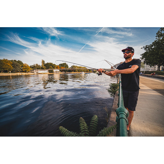 Canes Finesse 180Cm 1-8G 9