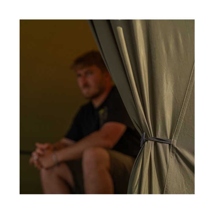 Biwy Revolve 2 persons AVID - Spacious carp shelter, quick to assemble and ultra-strong 6